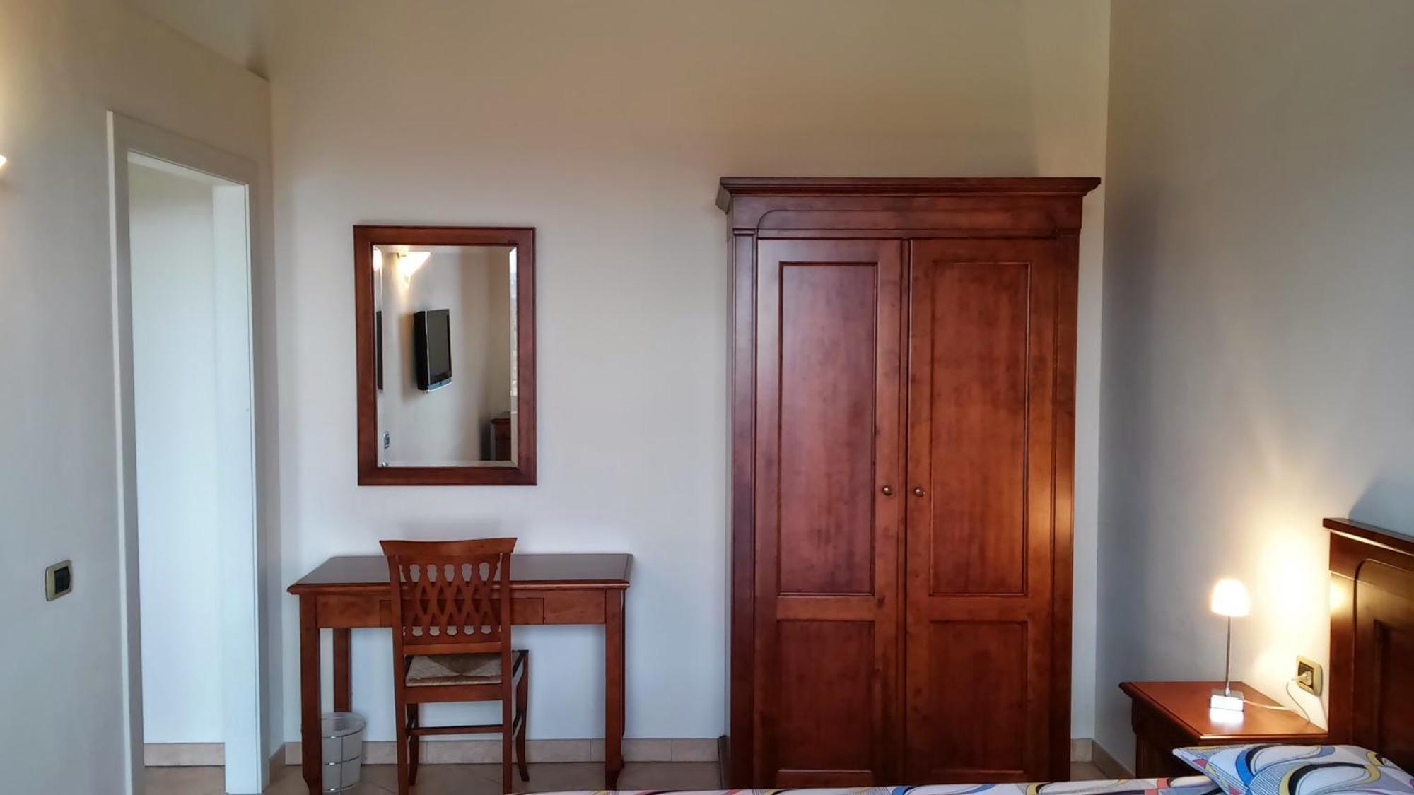 Relais Corte Pontigliardo Cola (Verona) Quarto foto
