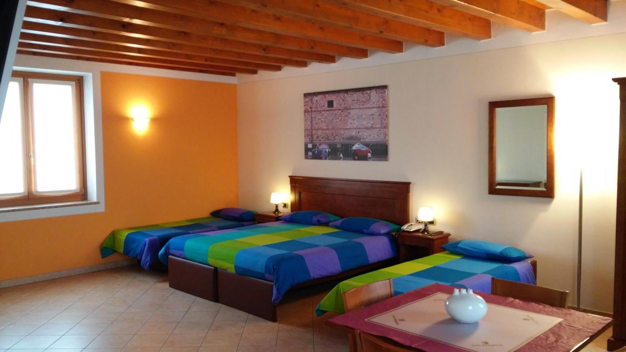 Relais Corte Pontigliardo Cola (Verona) Quarto foto